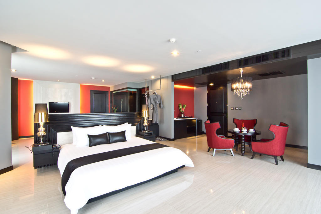 Tsix5 Hotel Pattaya Exterior foto